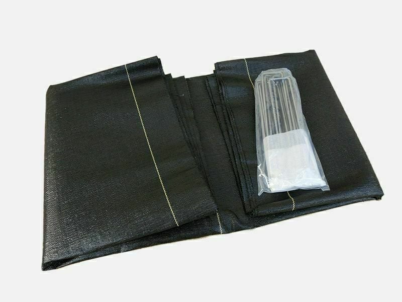 【梱包について】固定ピンは、防草シートを折りたたんだ間に入っています。